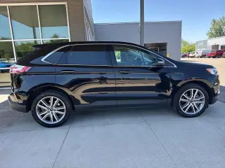 Ford Edge 2024 AWD Titanium 4 puertas SUV