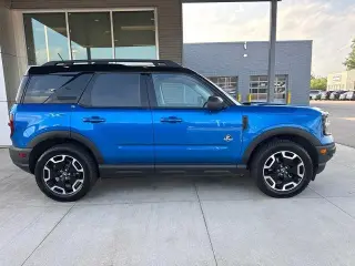 Ford Bronco Sport 2022 AWD Outer Banks 4 puertas SUV