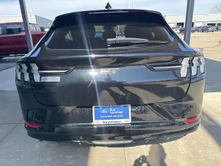 Ford Mustang Mach-E 2025 AWD GT 4 puertas SUV