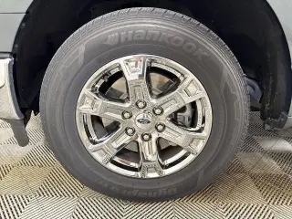 Ford F-150 2021 4x2 XLT 4 puertas SuperCrew 5.5 pies. SB