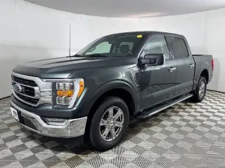 Ford F-150 2021 4x2 XLT 4 puertas SuperCrew 5.5 pies. SB