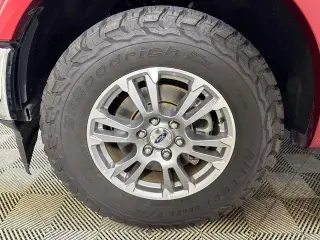 Ford F-150 2019 4x2 Lariat 4 puertas SuperCrew 6.5 pies SB