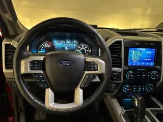 Ford F-150 2019 4x2 Lariat 4 puertas SuperCrew 6.5 pies SB