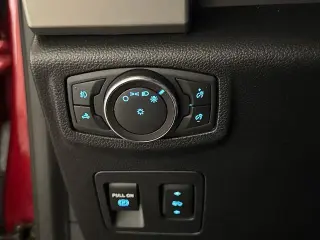 Ford F-150 2019 4x2 Lariat 4 puertas SuperCrew 6.5 pies SB