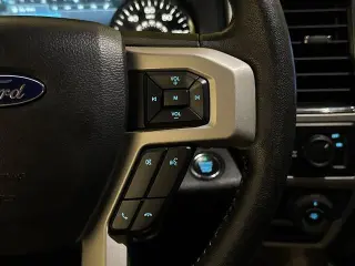 Ford F-150 2019 4x2 Lariat 4 puertas SuperCrew 6.5 pies SB