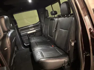 Ford F-150 2019 4x2 Lariat 4 puertas SuperCrew 5.5 pies. SB