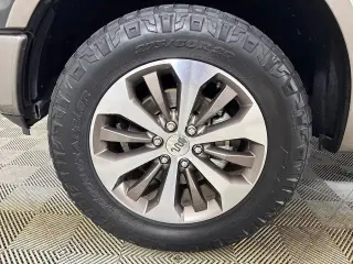 Ford F-150 2020 4x4 King Ranch 4 puertas SuperCrew 5.5 pies. SB