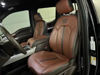 Ford F-150 2020 4x4 King Ranch 4 puertas SuperCrew 5.5 pies. SB