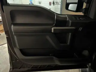 Ford F-150 2020 4x4 XLT 4 puertas SuperCrew 5.5 pies. SB