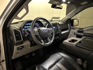 Ford F-150 2018 4x4 XLT 4 puertas SuperCrew 5.5 pies. SB