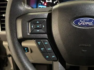 Ford F-150 2018 4x4 XLT 4 puertas SuperCrew 5.5 pies. SB