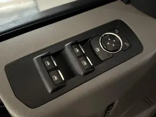 Ford F-150 2019 4x4 XLT 4 puertas SuperCrew 5.5 pies. Caja corta