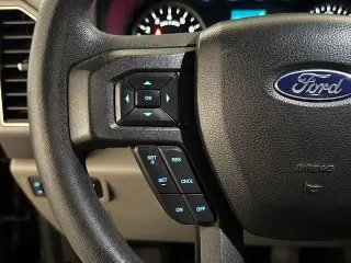 Ford F-150 2019 4x4 XLT 4 puertas SuperCrew 5.5 pies. Caja corta
