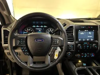 Ford F-150 2016 4x4 XLT 4 puertas SuperCrew 5.5 pies SB