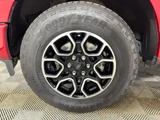 Ford F-150 2021 4x4 XLT 4 puertas SuperCrew 5.5 pies. SB