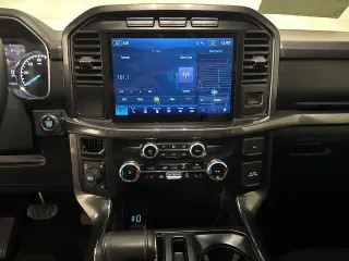 Ford F-150 2023 4x4 XLT 4 puertas SuperCrew 5.5 pies SB