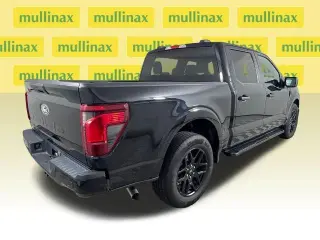 Ford F-150 2024 4x2 STX 4 puertas SuperCrew 5.5 pies. SB