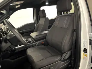 Ford F-150 2024 4x2 STX 4 puertas SuperCrew 5.5 pies SB