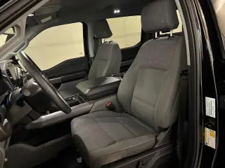 Ford F-150 2024 4x2 XLT 4 puertas SuperCrew 5.5 pies SB