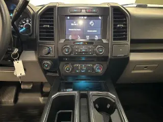 Ford F-150 2017 4x4 XL Cabina Super 4 puertas 6.5 pies SB