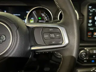 Jeep Wrangler 2023 4x4 Sahara 4xe 4 puertas SUV