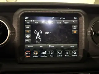 Jeep Wrangler 2023 4x4 Sahara 4xe 4 puertas SUV