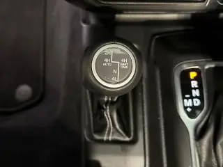 Jeep Wrangler 2023 4x4 Sahara 4xe 4 puertas SUV