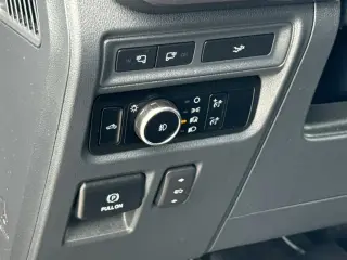 Ford F-150 2023 4x4 XLT 4 puertas SuperCrew 5.5 pies. SB