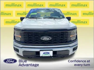 Ford F-150 2024 4x4 STX 4 puertas SuperCrew 5.5 pies. SB