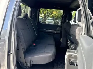 Ford F-150 2024 4x4 XLT 4 puertas SuperCrew 5.5 pies. SB