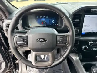 Ford F-150 2024 4x4 XLT 4 puertas SuperCrew 5.5 pies. SB