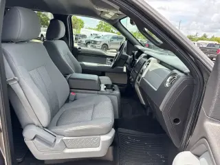 Ford F-150 2011 4x2 XLT 4 puertas SuperCrew Styleside caja 5.5 pies
