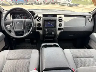 Ford F-150 2011 4x2 XLT 4 puertas SuperCrew Styleside caja 5.5 pies