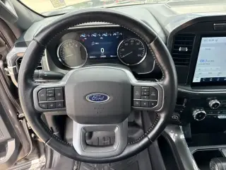 Ford F-150 2022 4x4 XLT 4 puertas SuperCrew 5.5 pies. SB