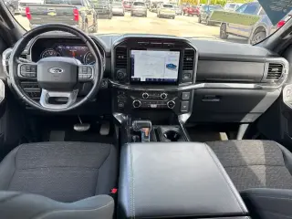 Ford F-150 2022 4x4 XLT 4 puertas SuperCrew 6.5 pies. SB