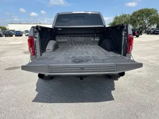 Ford F-150 2020 4x4 Raptor 4 puertas SuperCrew 5.5 pies. SB