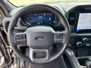 Ford F-150 2024 4x4 XLT 4 puertas SuperCrew 5.5 pies. SB