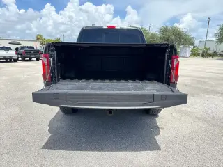 Ford F-150 2024 4x4 XLT 4 puertas SuperCrew 5.5 pies. SB