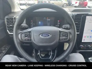 Ford Ranger 2025 4x4 XLT 4 puertas SuperCrew 5.0 pies SB