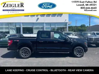 Ford F-150 2023 4x4 XL 4 puertas SuperCrew 5.5 pies. SB