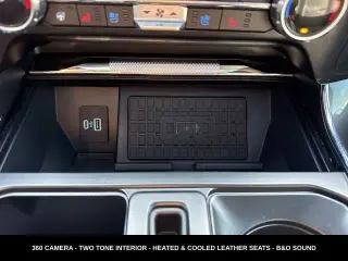Ford F-150 2023 4x4 Lariat 4 puertas SuperCrew 5.5 pies SB