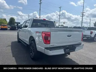 Ford F-150 2023 4x4 XL 4 puertas SuperCrew 5.5 pies. SB