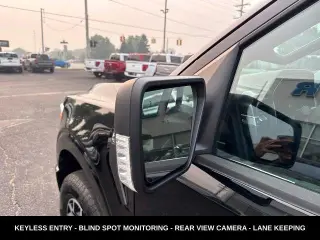 Ford F-150 2023 4x4 XLT 4 puertas SuperCrew 5.5 pies. SB