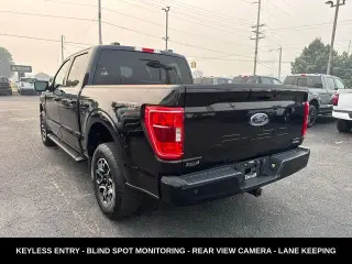 Ford F-150 2023 4x4 XLT 4 puertas SuperCrew 5.5 pies. SB
