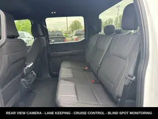 Ford F-150 2024 4x4 STX 4 puertas SuperCrew 5.5 pies. SB
