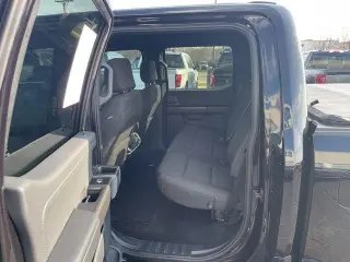 Ford F-150 2024 4x4 XLT 4 puertas SuperCrew 5.5 pies. SB