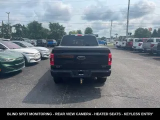 Ford F-150 2022 4x4 XLT 4 puertas SuperCrew 5.5 pies. SB