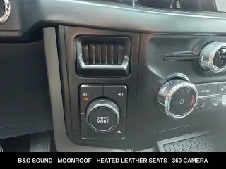 Ford F-150 2024 4x4 XLT 4 puertas SuperCrew 5.5 pies. SB