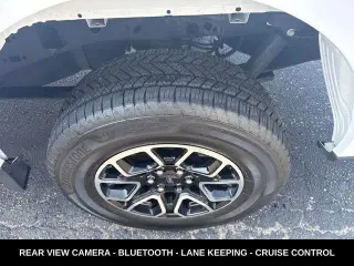 Ford F-150 2023 4x4 XL 4 puertas SuperCab 6.5 pies. SB