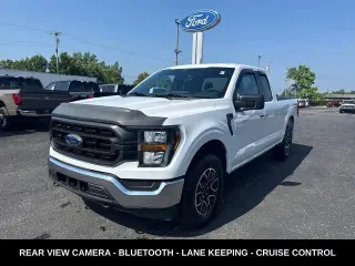 Ford F-150 2023 4x4 XL 4 puertas SuperCab 6.5 pies. SB